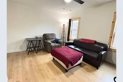 210 N 4th St, Jeannette, PA 15644 - Photo 20