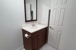 210 N 4th St, Jeannette, PA 15644 - Photo 12