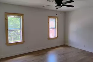 210 N 4th St, Jeannette, PA 15644 - Photo 22