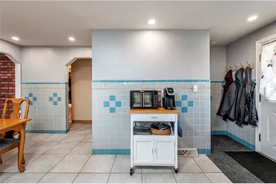 1938 Gay Ave, Hempfield Township, PA 15601 - Photo 20