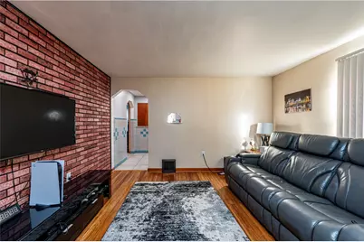 1938 Gay Ave, Hempfield Township, PA 15601 - Photo 8