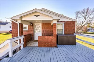 1938 Gay Ave, Hempfield Township, PA 15601 - Photo 8