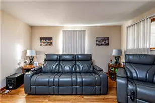 1938 Gay Ave, Hempfield Township, PA 15601 - Photo 12