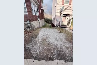 416 Walnut Ave, Clairton, PA 15025 - Photo 6