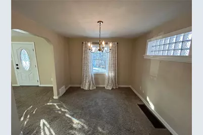 1581 Greencrest Dr, Pittsburgh, PA 15226 - Photo 8