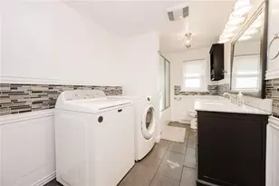 2509 Oakland Ave, White Township, PA 15701 - Photo 16