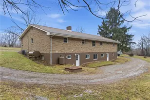 353 Thompson Hill Rd, Independence, PA 15001 - Photo 4