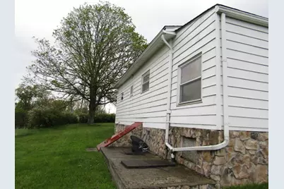 163 Poplar Rd, Hopewell, PA 15312 - Photo 4