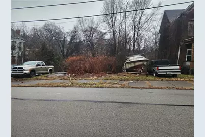 1371 Grotto St, Pittsburgh, PA 15206 - Photo 4