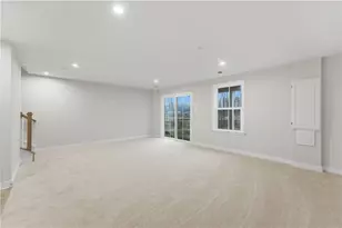 343 Telluride Ln, Cranberry Township, PA 16066 - Photo 14