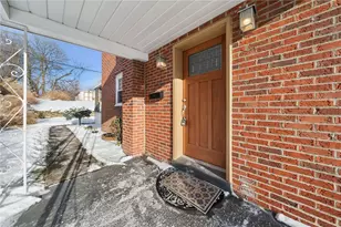 465 Macassar Dr, Baldwin Twp, PA 15236 - Photo 38