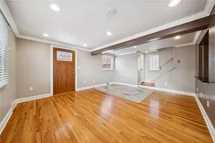 465 Macassar Dr, Baldwin Twp, PA 15236 - Photo 4