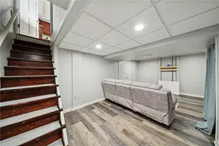 465 Macassar Dr, Baldwin Twp, PA 15236 - Photo 30