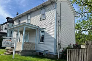 1026 Washington Ave, Monaca, PA 15061 - Photo 2