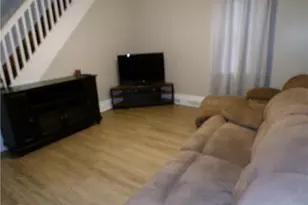 1026 Washington Ave, Monaca, PA 15061 - Photo 2