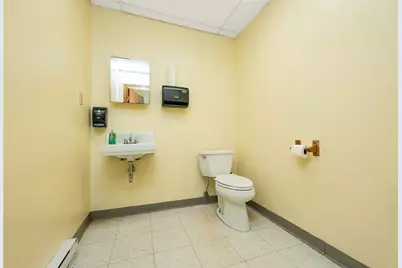 610 W Main St., Grove City Boro, PA 16127 - Photo 38