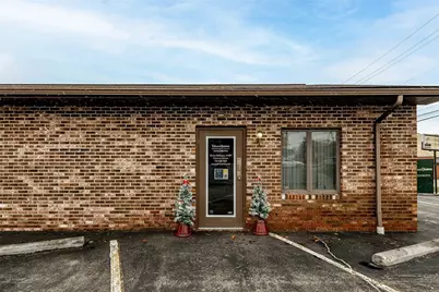 610 W Main St., Grove City Boro, PA 16127 - Photo 6