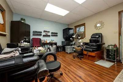 610 W Main St., Grove City Boro, PA 16127 - Photo 26