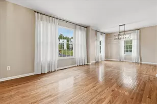 322 Bridlewood Ct, North Strabane, PA 15317 - Photo 4