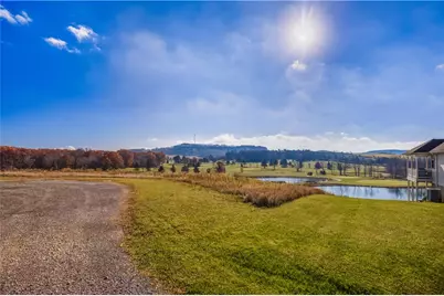 026 Oak Crest Drive, Jenner Township, PA 15563 - Photo 2