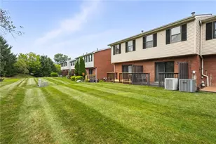 162 Woodhaven Dr, Seven Fields Boro, PA 16046 - Photo 20