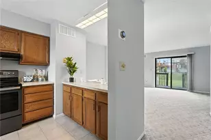 162 Woodhaven Dr, Seven Fields Boro, PA 16046 - Photo 12