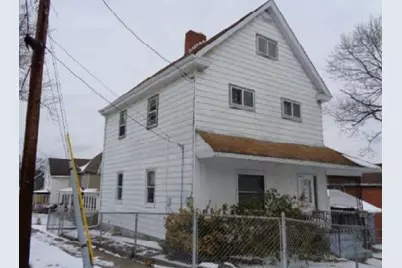 100 Lookout Ave, Charleroi Boro, PA 15022 - Photo 1
