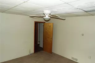 559 Schoonmaker, Monessen, PA 15062 - Photo 18