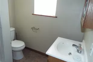 559 Schoonmaker, Monessen, PA 15062 - Photo 16