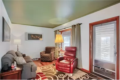 955 Woodside Ave, Ellwood City, PA 16117 - Photo 10