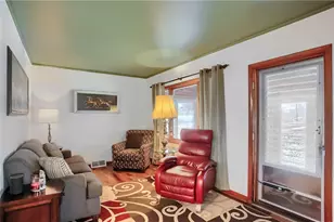 955 Woodside Ave, Ellwood City, PA 16117 - Photo 10