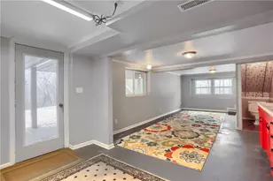 955 Woodside Ave, Ellwood City, PA 16117 - Photo 30
