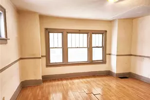 399 Baldwin Ave, Sharon, PA 16146 - Photo 8