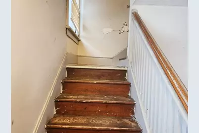 399 Baldwin Ave, Sharon, PA 16146 - Photo 10