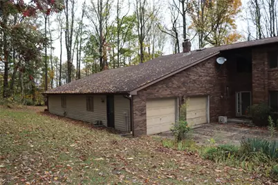 566 Monte Ln, Derry Township, PA 15717 - Photo 6