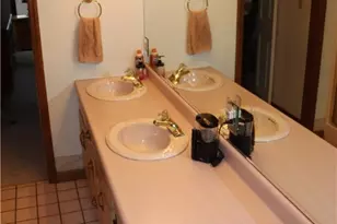 566 Monte Ln, Derry Township, PA 15717 - Photo 18