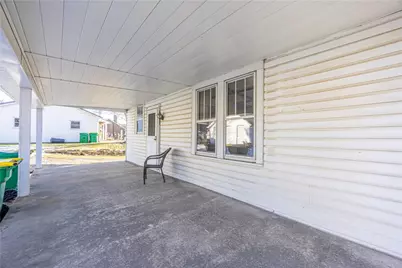 422 New Castle Rd, Twp of But NW, PA 16001 - Photo 22