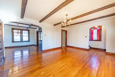 422 New Castle Rd, Twp of But NW, PA 16001 - Photo 4