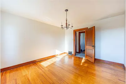 422 New Castle Rd, Twp of But NW, PA 16001 - Photo 14