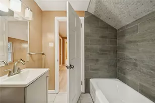 559 Hamil Rd, Verona, PA 15147 - Photo 16