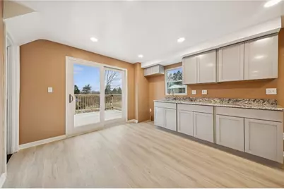 559 Hamil Rd, Verona, PA 15147 - Photo 6