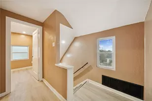 559 Hamil Rd, Verona, PA 15147 - Photo 14