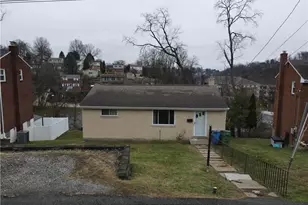 977 Vallevista St, Pittsburgh, PA 15234 - Photo 2