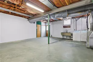 977 Vallevista St, Pittsburgh, PA 15234 - Photo 36