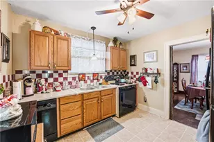 1279 Griswold St, Sharon, PA 16146 - Photo 14