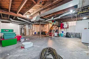 1279 Griswold St, Sharon, PA 16146 - Photo 24