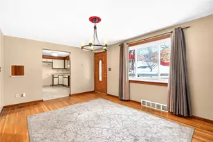 2421 Cronemeyer Ave, Pittsburgh, PA 15212 - Photo 6