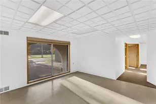 262 S Water St, Kittanning, PA 16201 - Photo 14