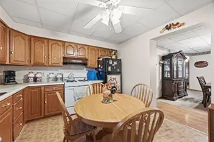 628 Edmond St, Pittsburgh, PA 15224 - Photo 10