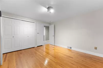 1274 Folkstone Dr, Pittsburgh, PA 15243 - Photo 16
